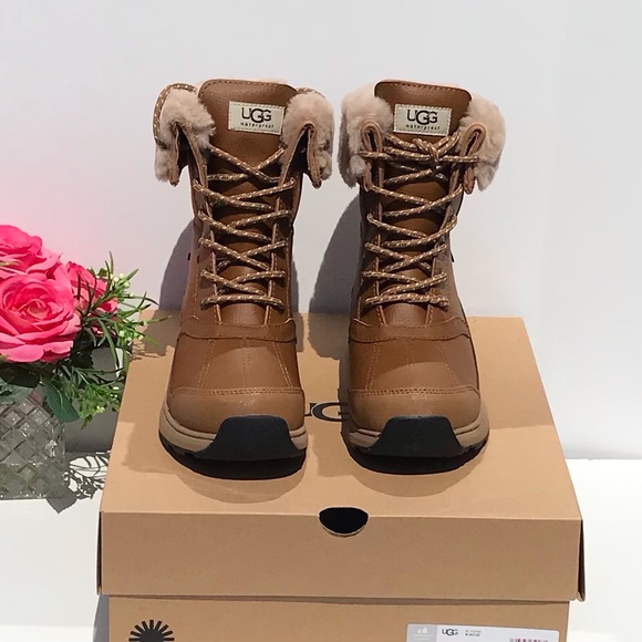 UGG Zaylee Boots - Picture 7 of 10